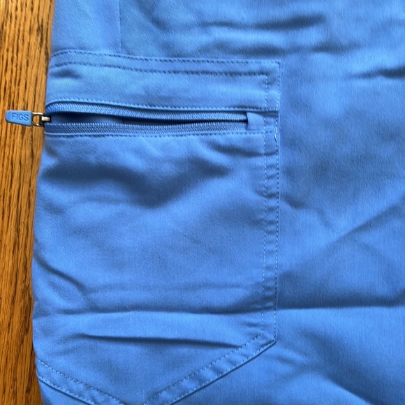 Figs Zamora Joggers - Picture 7 of 13